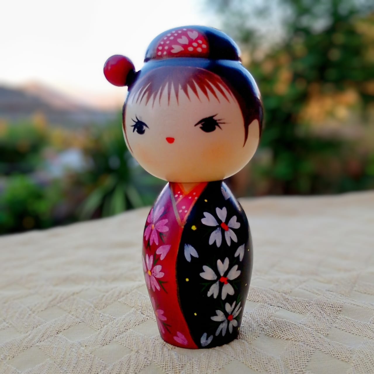 Kokeshi Far Gaze "Haruka"